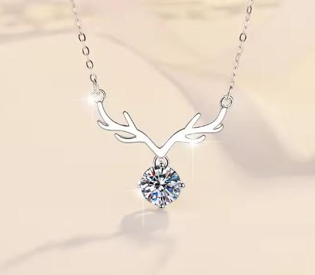 925 Sterling Silver Moissanite Antler Pendant