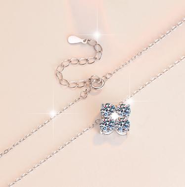 925 Sterling Silver Moissanite Small Flower Pendant