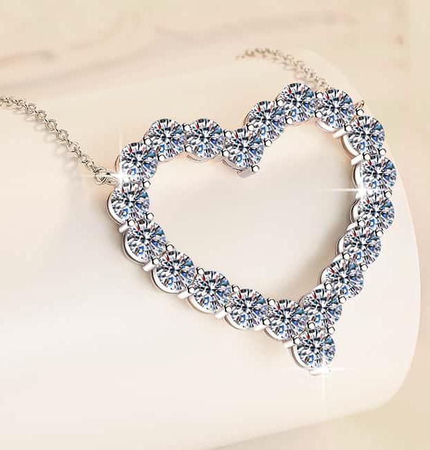 925 Sterling Silver Moissanite Twenty-Stone Heart Pendant