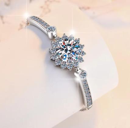 925 Sterling Silver Moissanite Oval Woven Link Bracelet