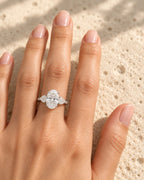High Quality Oval Cut Lab Diamond Ring with Side Stones, 18K Gold, IGI Certified