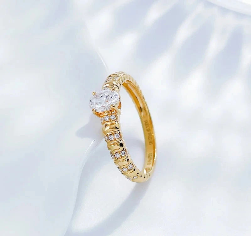 VVS Lab Diamond Ring, 0.3-0.5ct, 18K Gold, IGI Certified