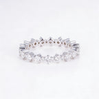 Elegant Design Lab Diamond Ring, 18K Gold, IGI Certified