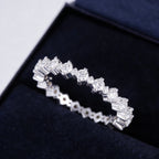 Elegant Design Lab Diamond Ring, 18K Gold, IGI Certified