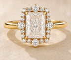 Radiant Cut VVS Lab Diamond Ring, 18K Gold, IGI Certified