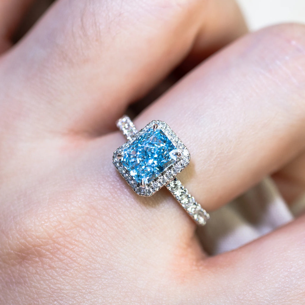 1.9ct Radiant Fancy Lab Grown Diamond Ring, 18K Gold, IGI Certified