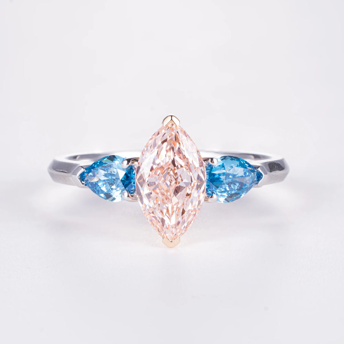 Marquise Cut Fancy Pink Lab Diamond Ring, 18K Gold, IGI Certified