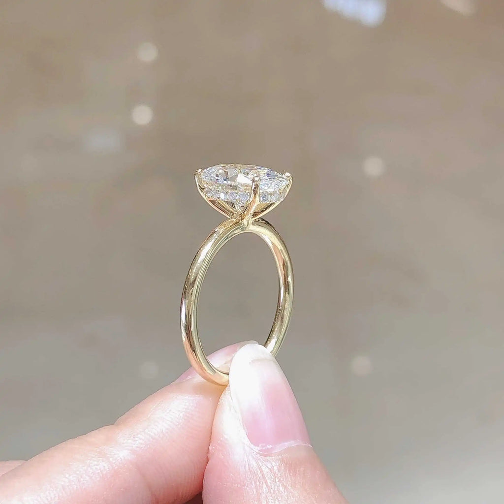 Oval Lab Diamond Ring with Side Stones, 1-2ct, 18K Gold, IGI Certified