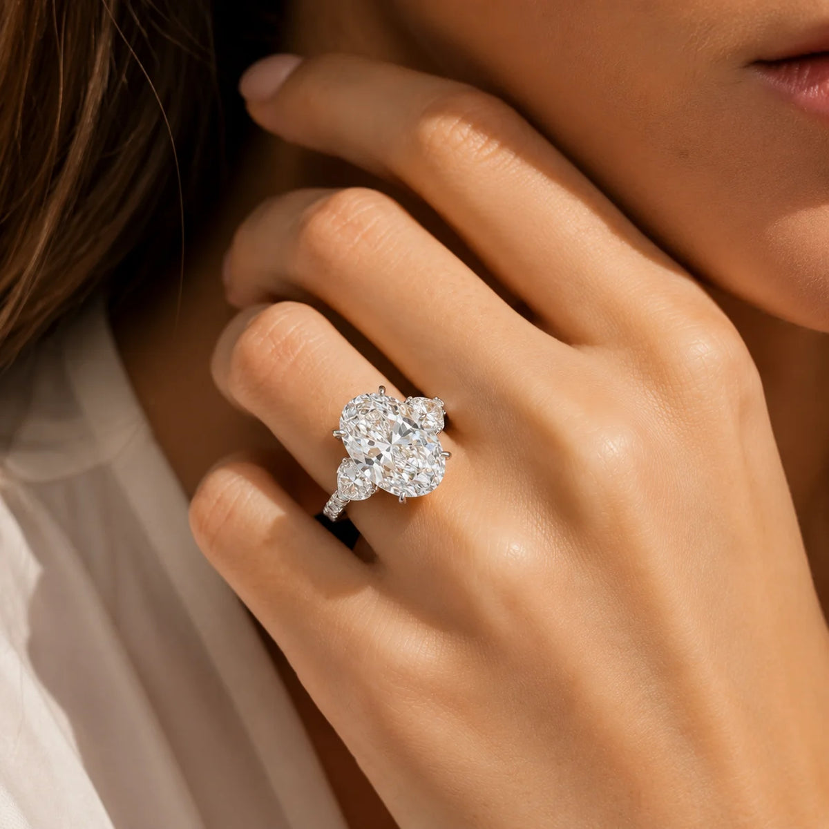 High Quality Oval Cut Lab Diamond Ring with Side Stones, 18K Gold, IGI Certified