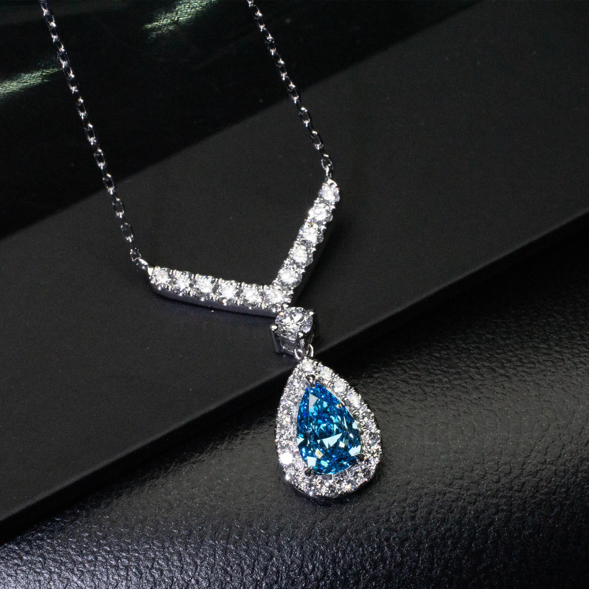 1.4ct Pear Lab Grown Diamond Necklace, 18K Gold