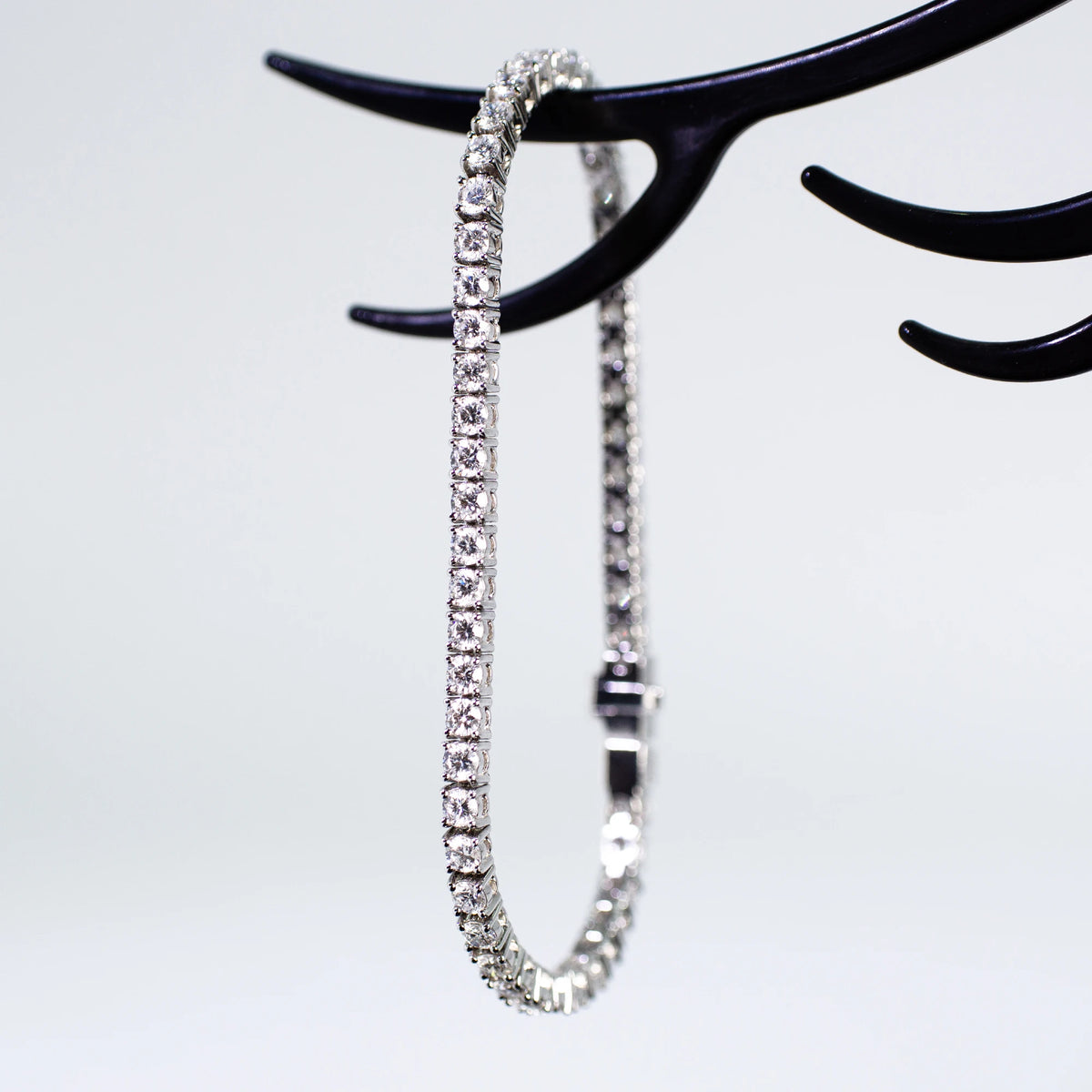 18K Gold Fine Chain Tennis Bracelet with Lab Diamonds