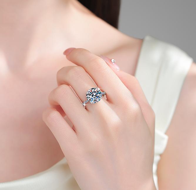 Round Solitaire Fine Pavé Moissanite Ring in 925 Sterling Silver