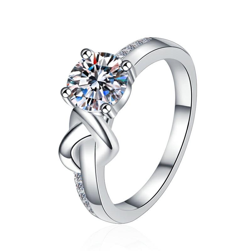 Round Crossover Solitaire Moissanite Ring in 925 Sterling Silver