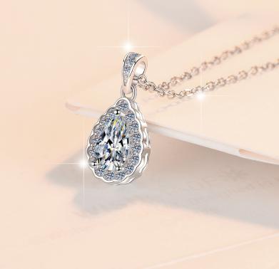 925 Sterling Silver Moissanite Pear Halo Pendant