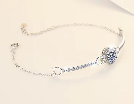 Sterling Silver Moissanite Round Halo Bar Link Bracelet, detail view 2