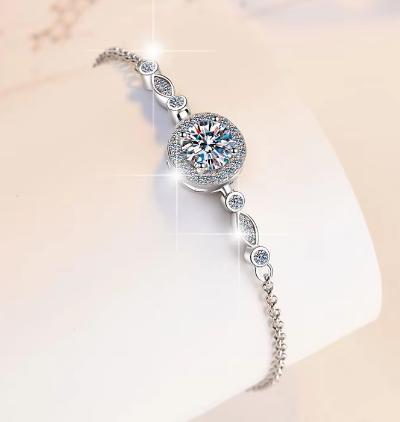 Sterling Silver Moissanite Round Halo Slider Bracelet, detail view 2