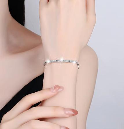 Sterling Silver Moissanite Round Stone Slider Tennis Bracelet, detail view 3