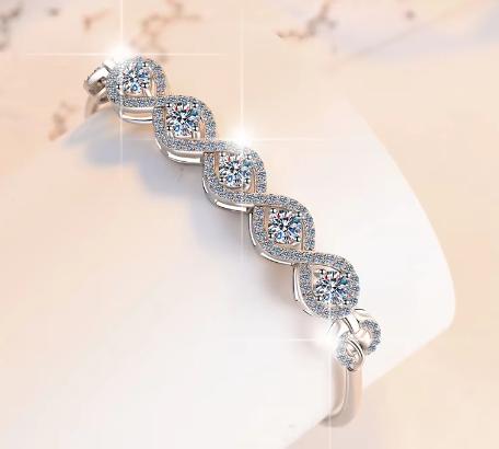 Sterling Silver Moissanite Oval Woven Link Bracelet, detail view 2